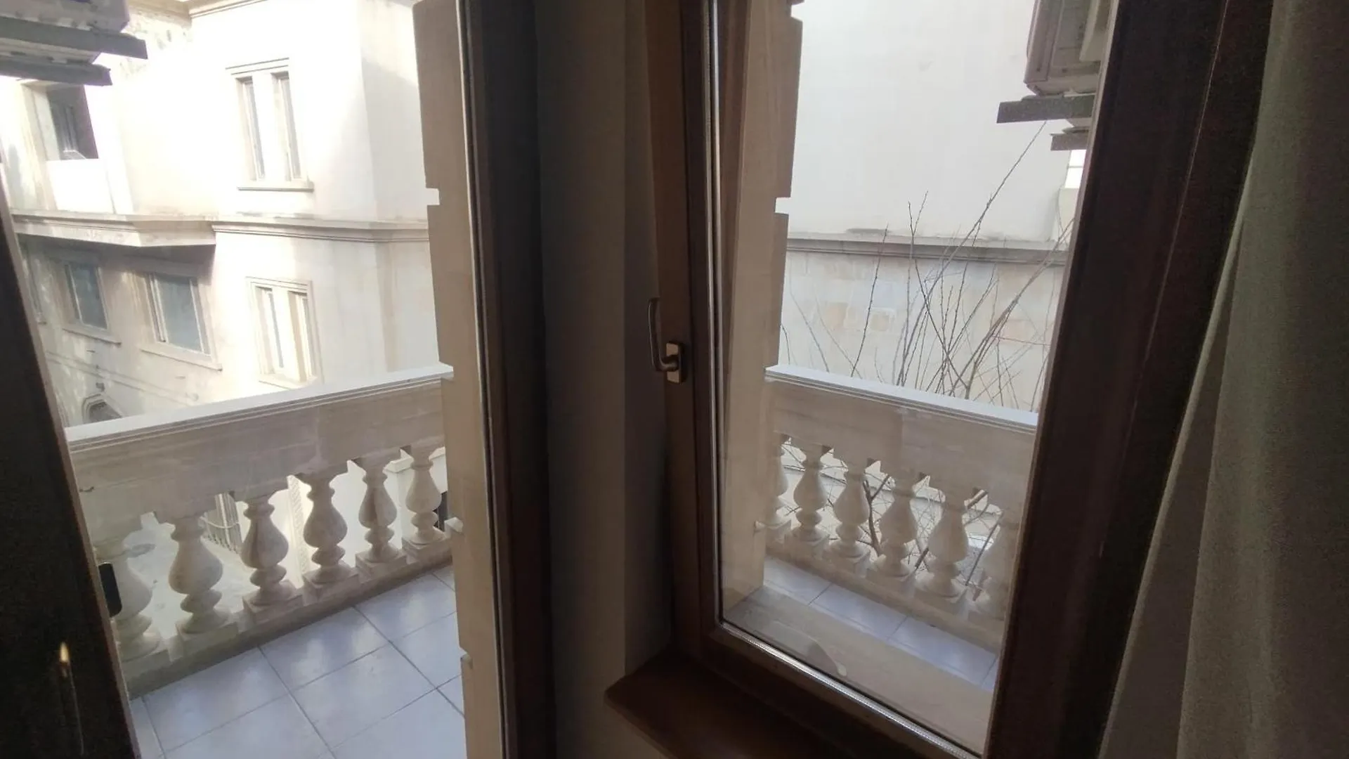 Dastan Hotel באקו